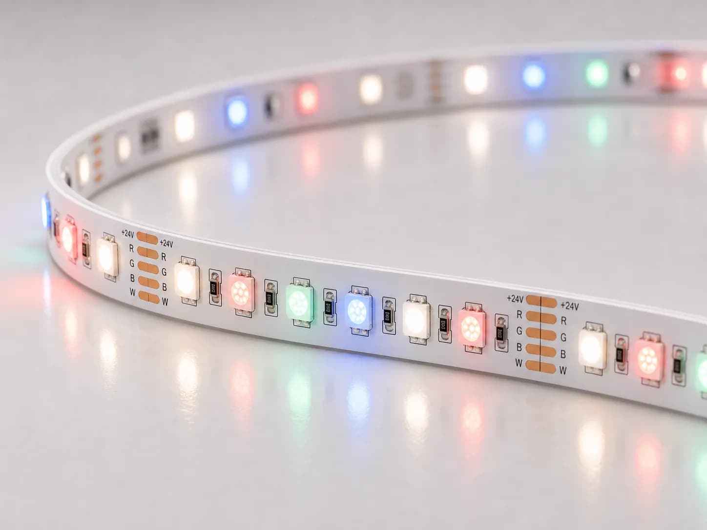 SMD5050 LED tape light - 60 LEDs/m / 12mm / DC24V / 19.2w/meter